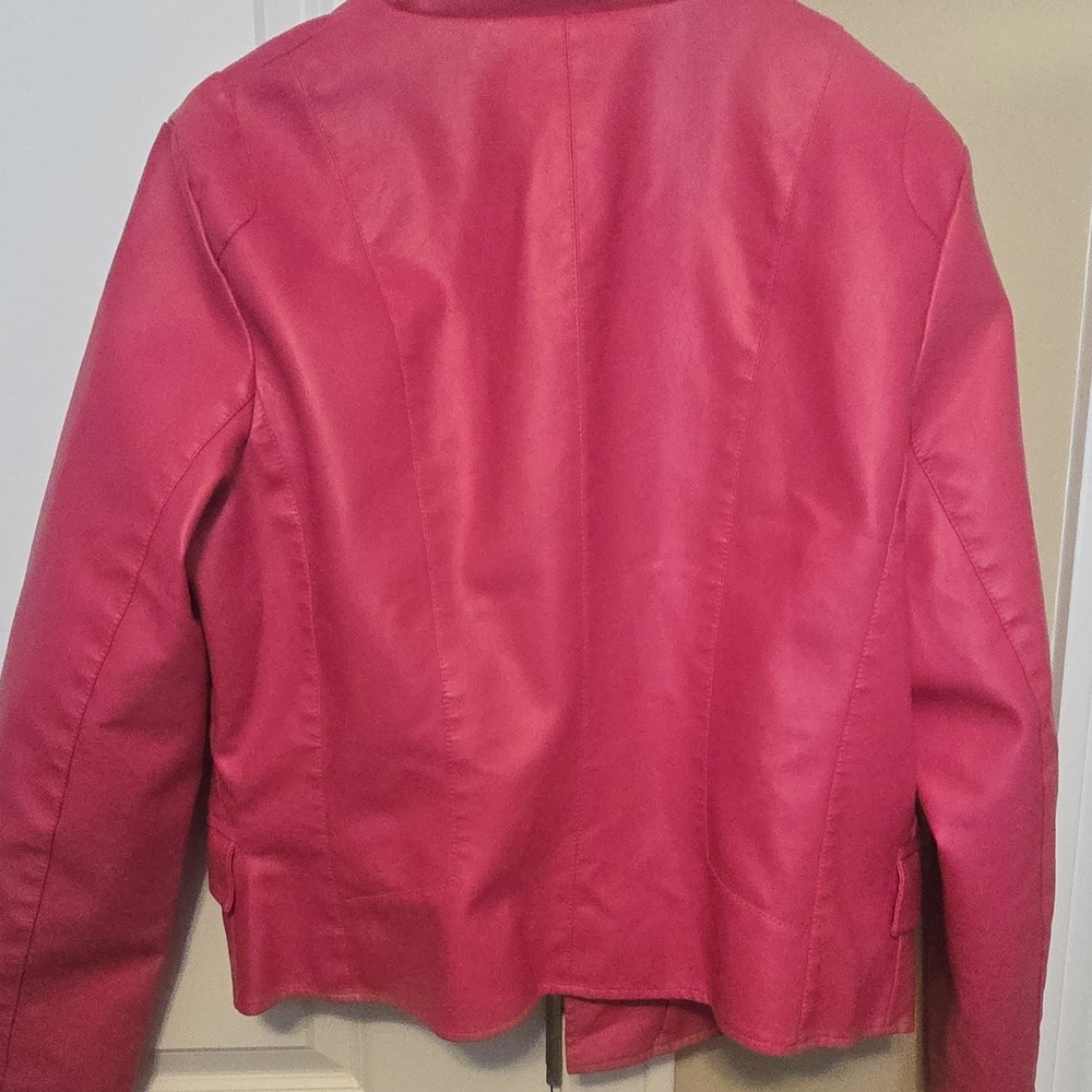 Chouyatou Women's Vibrant Pink Leather Jacket - Picture 2 of 6